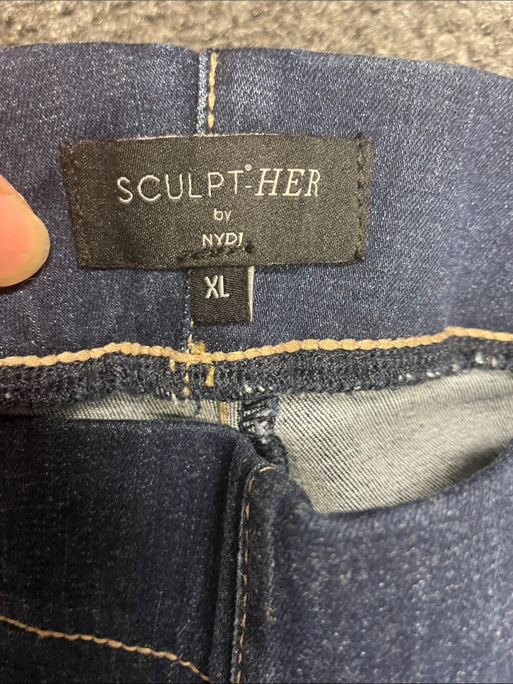 NYDJ Sculpt Her Pull on jeans size XL dark wash - Picture 3 of 4